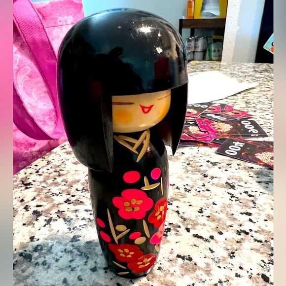 kokeshi Other - Vintage Kokeshi Carved Wood Doll Japanese Art Doll Hanakazari Kokeshi Pink red